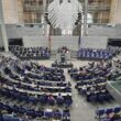 Bundestag stimmt für antragsloses Kindergeld