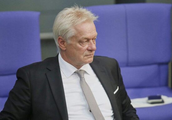 Verbraucherschützerin kritisiert Rainers Bürokratieabbaugesetz