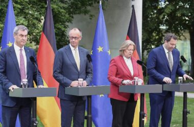 Caritas begrüßt Steuerreform der Koalition