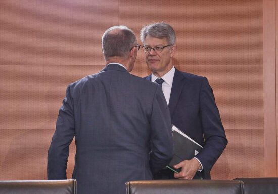 CDU-Politiker wirft Merz im Umgang mit Schnieder Willkür vor