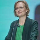 Brantner schwört Grünen-Mitglieder auf "schwierige Kompromisse" ein