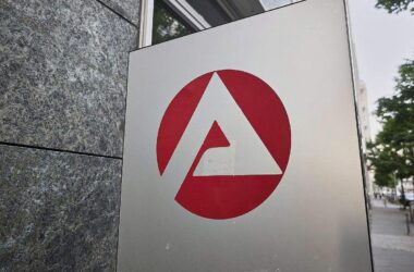 Über 3 Millionen Arbeitslose in Deutschland - Zahlen steigen