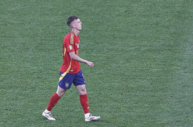 Spanien schlägt Frankreich und steht im WM-Finale