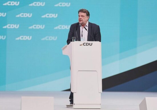 CDU-Sozialflügel unterstützt Ost-Rentenrevolte