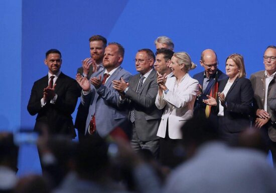 AfD bleibt in Forsa-Umfrage stärkste Kraft