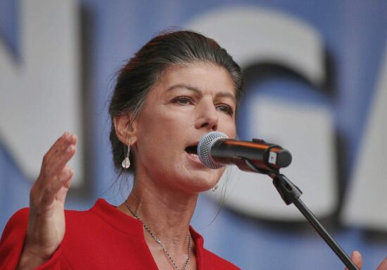 Wagenknecht fordert Spahn-Rücktritt wegen Leihmutter-Debatte
