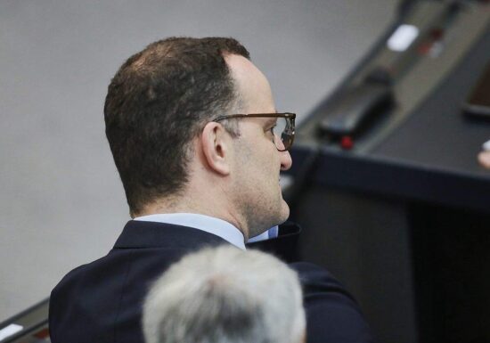 Linke wirft Spahn fragwürdiges Verständnis reproduktiver Rechte vor
