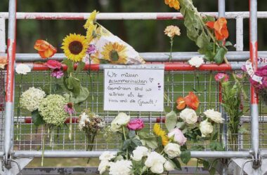 Strafvollzieher für zentrale Hochsicherheits-Gefängnisse