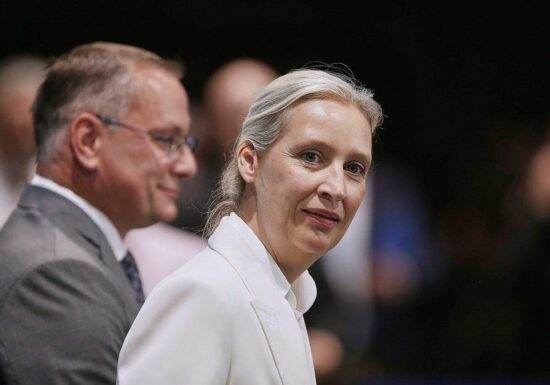 Forsa: AfD weiterhin klar vor Union