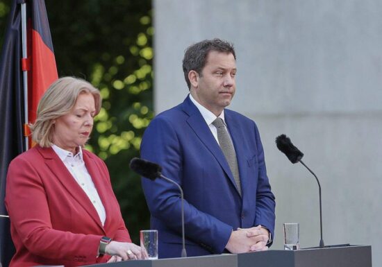 SPD-Bezirk fordert Mitgliedervotum über Parteiführung