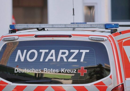 Kind bei Forstarbeiten in Oberbayern von Baum erschlagen