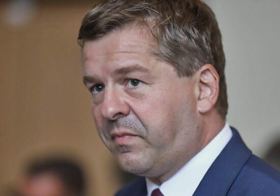 Schulze hält an Forderung nach Erhalt der Rente mit 63 fest