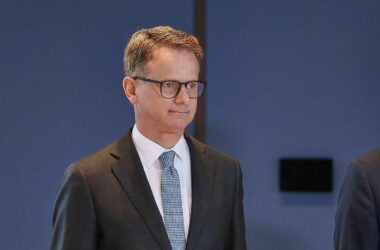 Experten warnen Linnemann vor Zwangsfusionen kleiner Krankenkassen