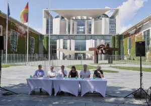 Breites Bündnis drängt auf "Hitzegipfel"