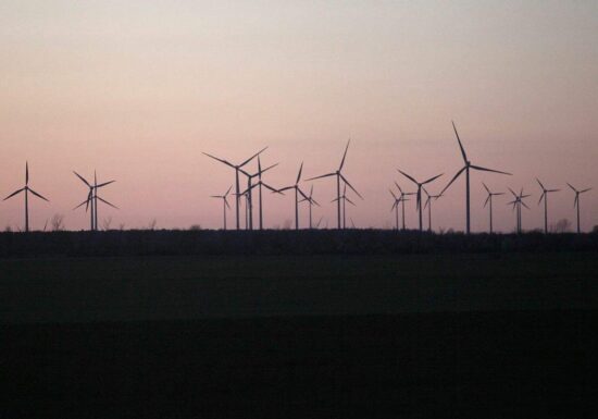 BUND: Erneuerbare Energien glätten Strompreisspitzen