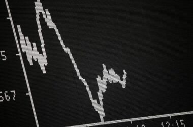 Dax startet positiv - Fed-Rede erwartet