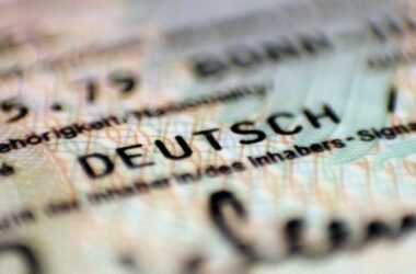 Schulze will Doppelstaatler bei Terrorverdacht abschieben