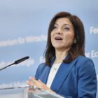 Reiche fordert gebündelten Mittelstandsfonds