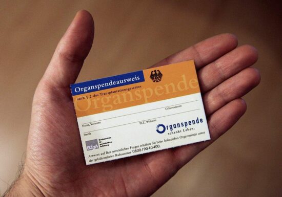 Organspende-Reform: Gruppenantrag im Bundestag eingereicht