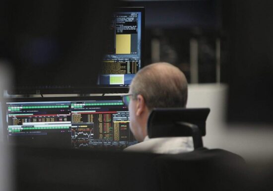Dax legt am Mittag zu - Technologiewerte gefragt