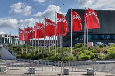 SPD-Politiker fordern Sonderparteitag im Herbst