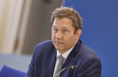 Finanzminister weist Unionskritik an Steuerreform zurück