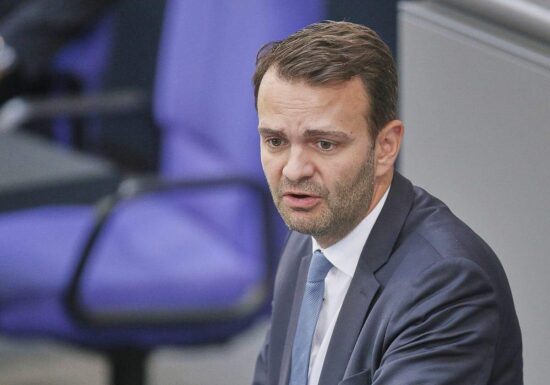 CSU-Haushälter Dorn verlangt große Steuerreform bis 2029