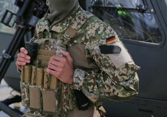 Wehrbeauftragter warnt vor überfüllten Stuben durch neue Ausrüstung