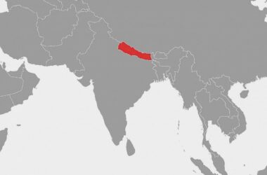 Hunderte Menschen nach Sturzflut in Nepal vermisst