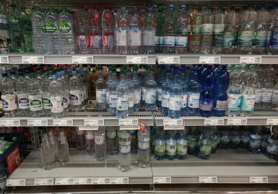 Keine flächendeckenden Engpässe bei Mineralwasser