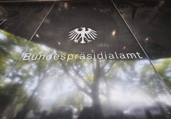 CDU-Vize will Frau als Bundespräsidentin