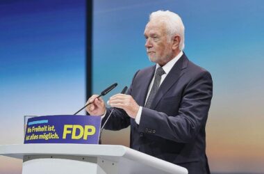 Kubicki fordert Bonus statt AU-Pflicht ab erstem Krankheitstag