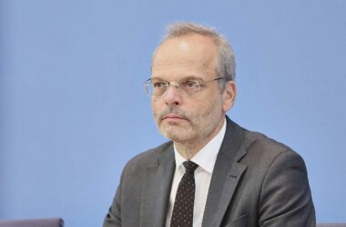 Klein fordert mehr Rechte für Antisemitismusbeauftragten