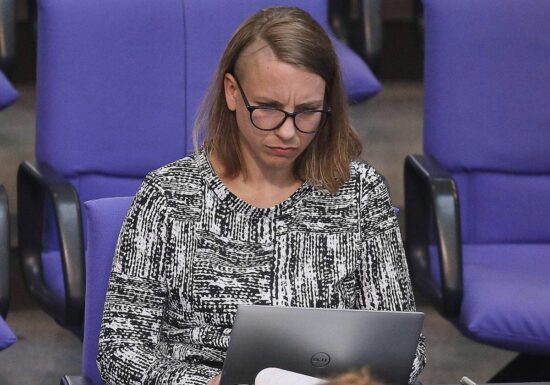 Linke kritisiert steigende Zahl an Sonntagsbeschäftigten