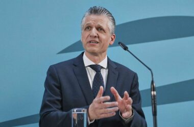 Frei ruft Union und SPD zur Geschlossenheit auf
