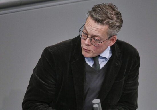Grüne pochen auf Antwort auf hybride Bedrohungen