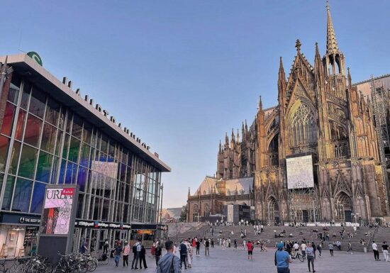 Köln soll Abschiebehilfe abgelehnt haben - Rufe nach Konsequenzen