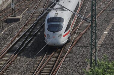 Grüne fordern stärkere Regulierung des Bahn-Fernverkehrs