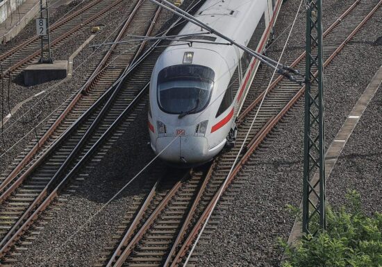 Grüne fordern stärkere Regulierung des Bahn-Fernverkehrs