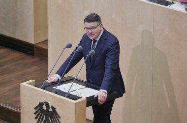 Frei: Rhein könnte gutes Staatsoberhaupt sein