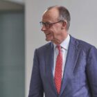 Merz auch nächste Woche noch im Urlaub