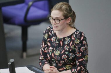 Grüne unterstützen Forderung nach Finanztransaktionssteuer