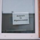 Umfrage: Attestpflicht ab Tag eins könnte Fehlzeiten verlängern
