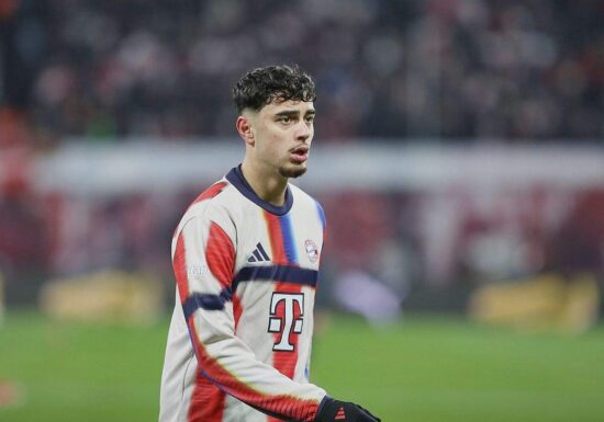 Bundesliga-Auftaktspiel: Bayern schlägt Stuttgart mit 5:1