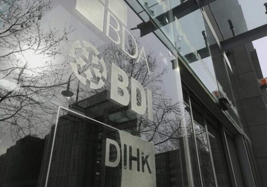 DIHK: Zahl der Firmengründungen 2025 deutlich gestiegen