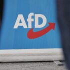 Bonhoeffer-Großneffe Korenke nimmt AfD-Gesprächsangebot an