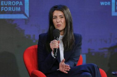 Güler will mehr Geld für humanitäre Hilfe