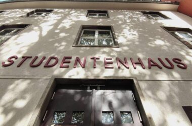 Studierendenwerk fordert höhere Bafög-Wohnkostenpauschale