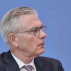 Wirtschaftsweiser gegen Aufschnüren des Rentenpakets