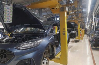 Bilger sieht Autoindustrie vor gewaltigen Hausaufgaben